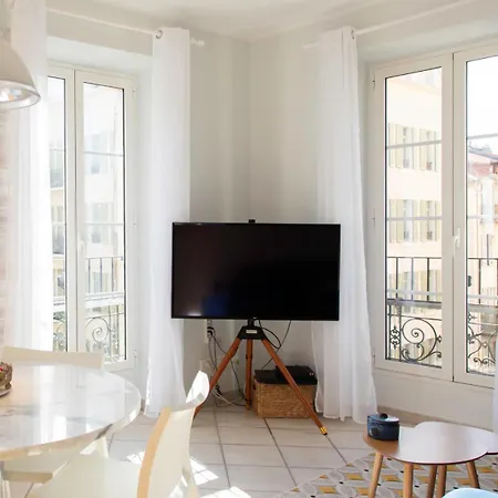 #13 Orange Ac Wifi Balcony 3mins Walk Sea Front Appartamento Nizza