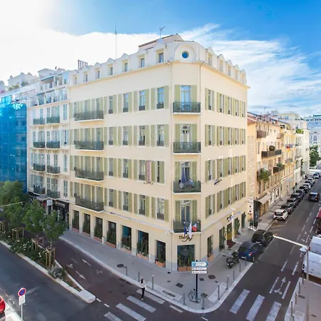 Appartamento #13 Orange Ac Wifi Balcony 3mins Walk Sea Front *