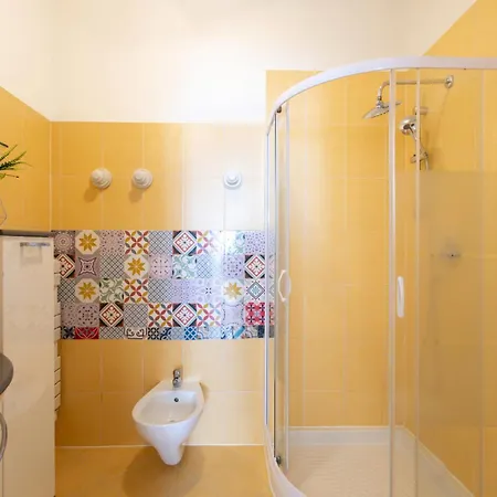 #13 Orange Ac Wifi Balcony 3mins Walk Sea Front